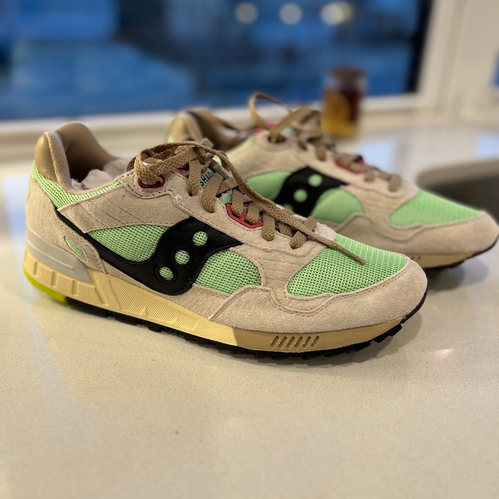 Saucony Shadow 5000 Men’s Size 10.5- brand new, never worn